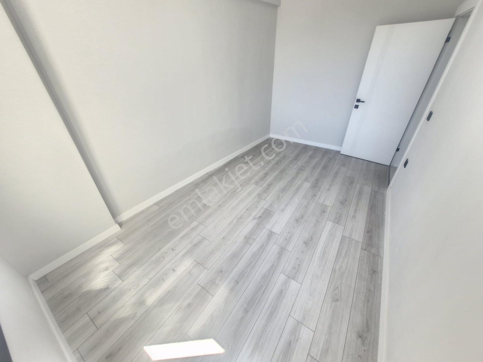 Huzur'dan Merkezi Konumda Arakat 2+1 Doğalgazlı Satılık Daire - Görsel 28