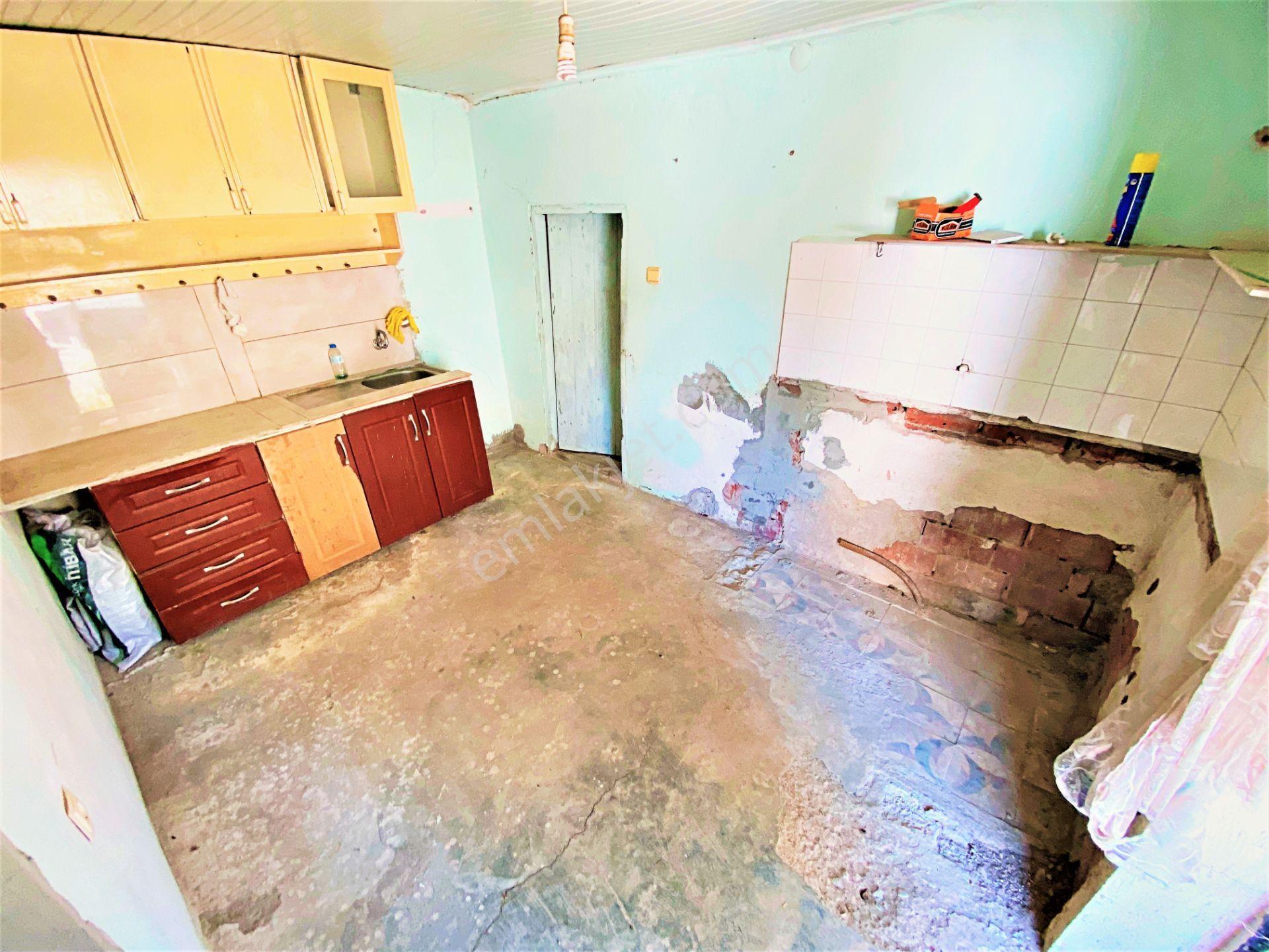Edremit'te Tek Yetkili Gültaş Emlak'tan Satılık 150 M² 2 Kat İmarlı Arsa - Görsel 27