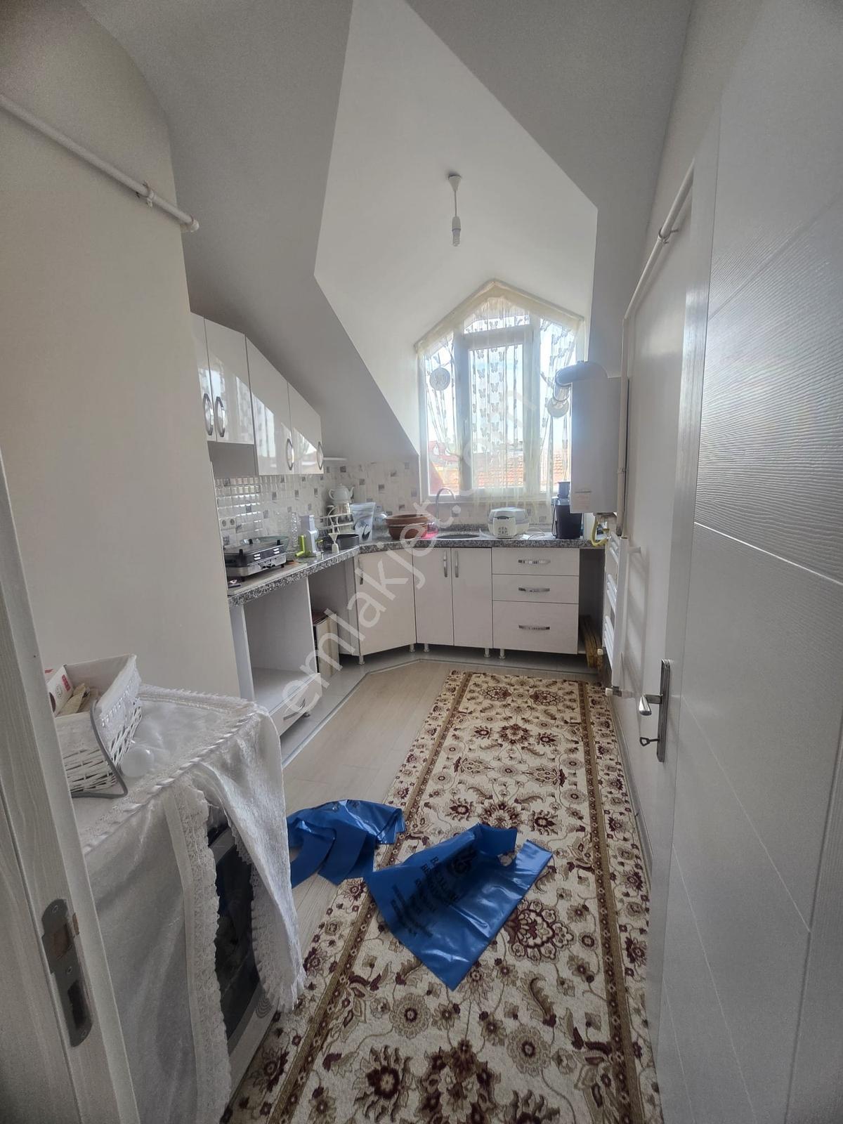 Güngören Akıncılar Mah 5+2 220m2 Kiralık Dubleks Daire - Görsel 3