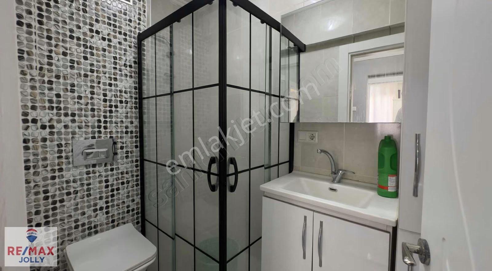 Ürkmez Plaja 300 M. Kiralık Yazlık - Görsel 6