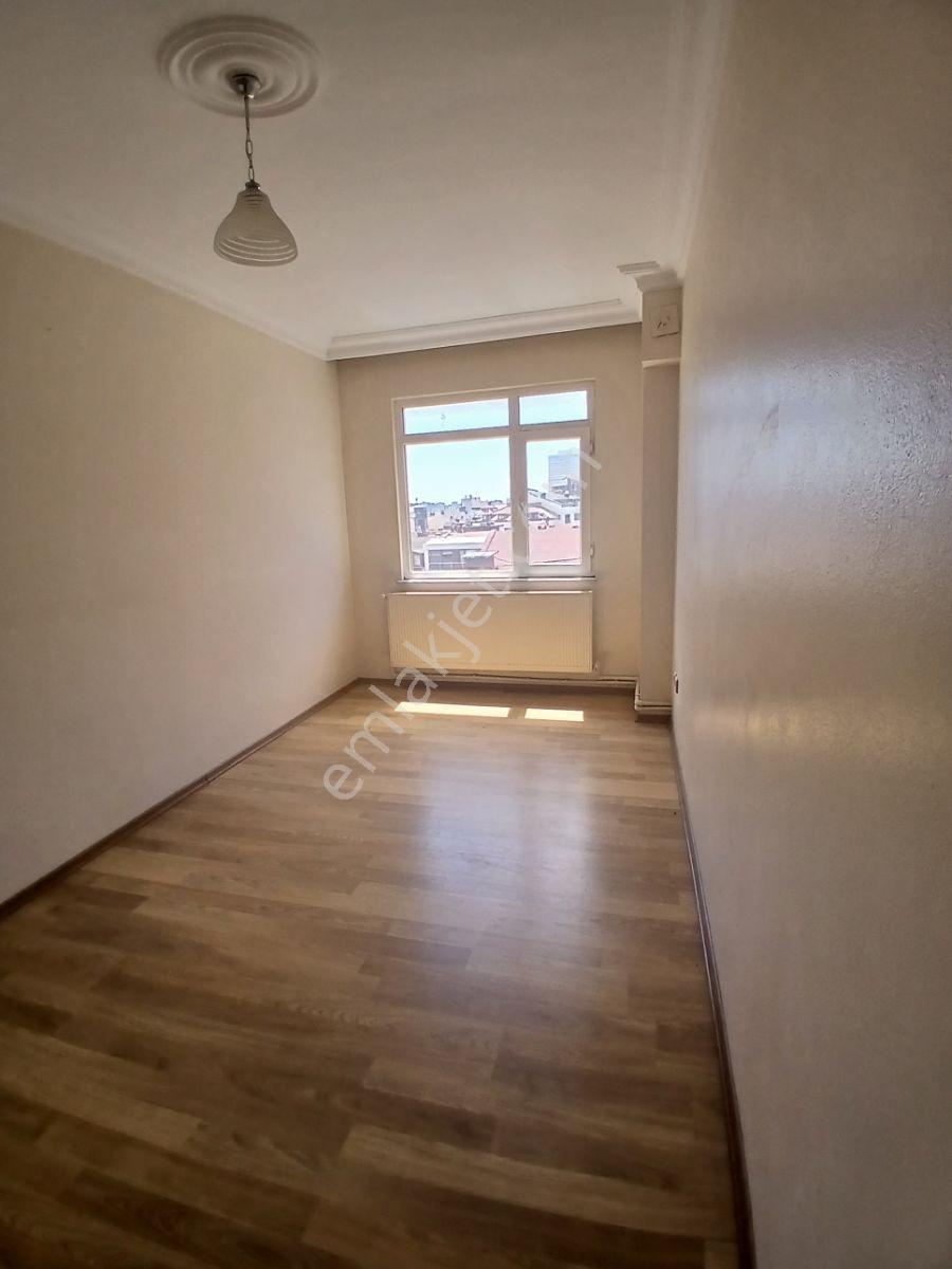 Merkez 18den Örnek Merkezde 3+1=120m2 Ara Kat Daire - Görsel 13