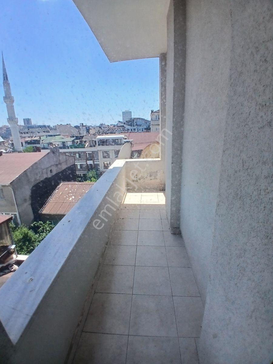 Merkez 18den Örnek Merkezde 3+1=120m2 Ara Kat Daire - Görsel 11