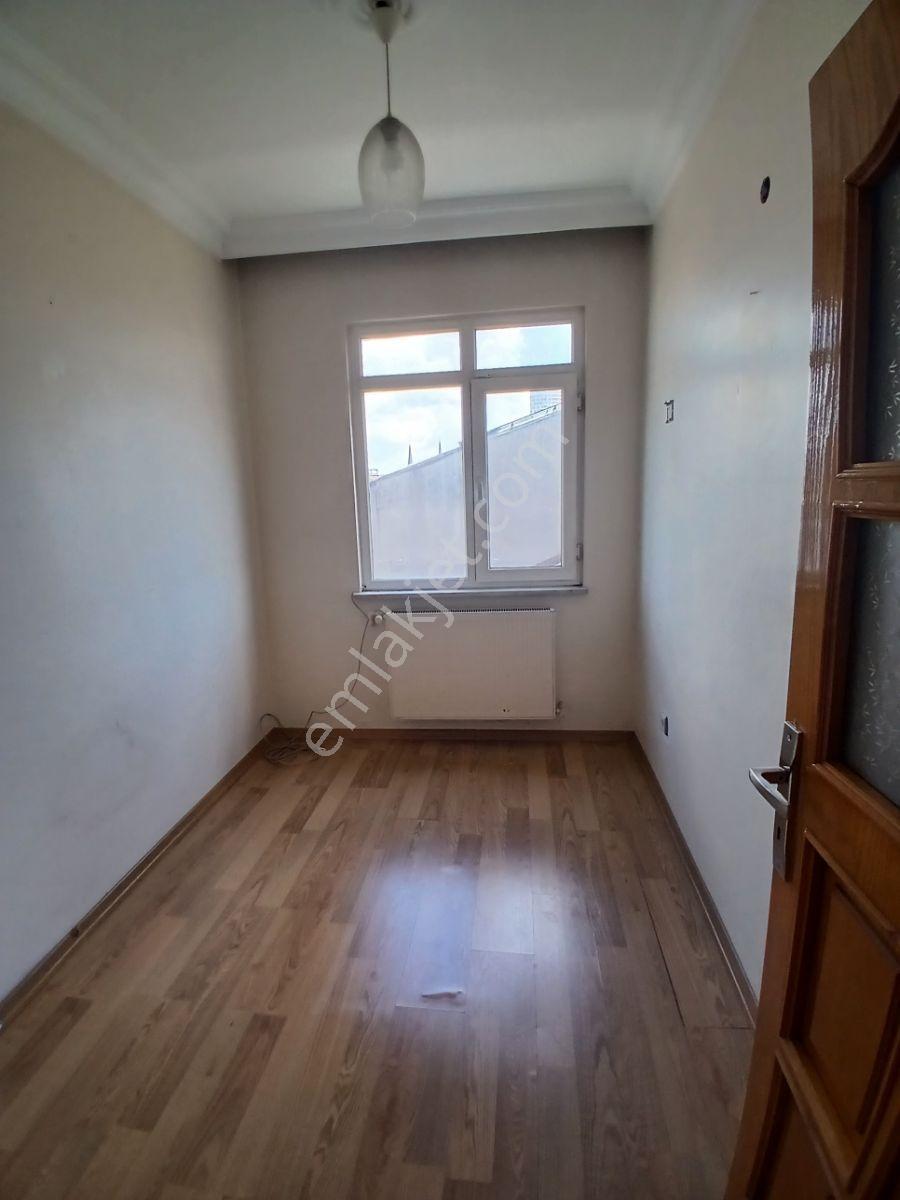 Merkez 18den Örnek Merkezde 3+1=120m2 Ara Kat Daire - Görsel 18