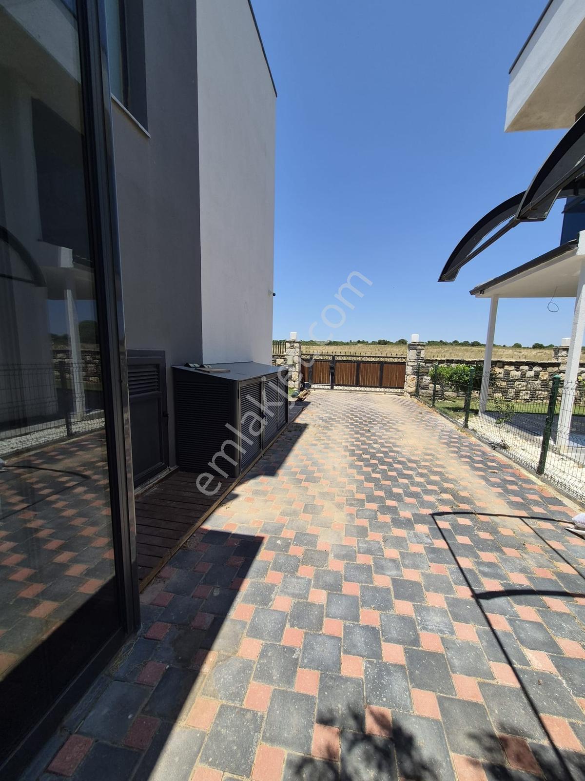 Didim'in En Prestijli Bölgesinde Denize Yakın Özel Dizayn Villa - Görsel 30