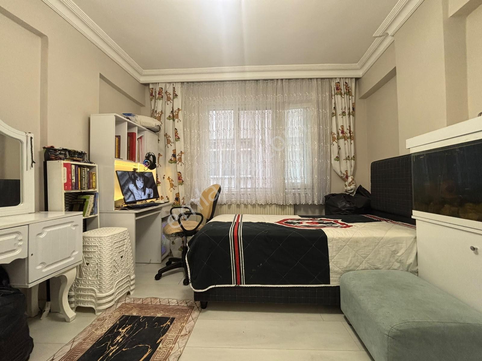 Next Housedan Şirinevler'de Metro & Metrobüse Yakın 2+1 Satılık - Görsel 12