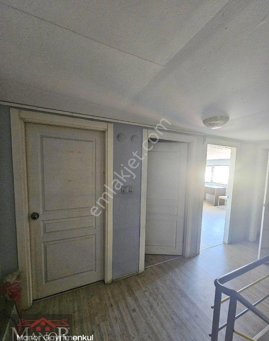İzmir Çiğli Ege Sanayi Sitesinde Mükemmel Konumda İçi Yapılı 180 M2 Batarlı Satılık Dükkan - Görsel 15