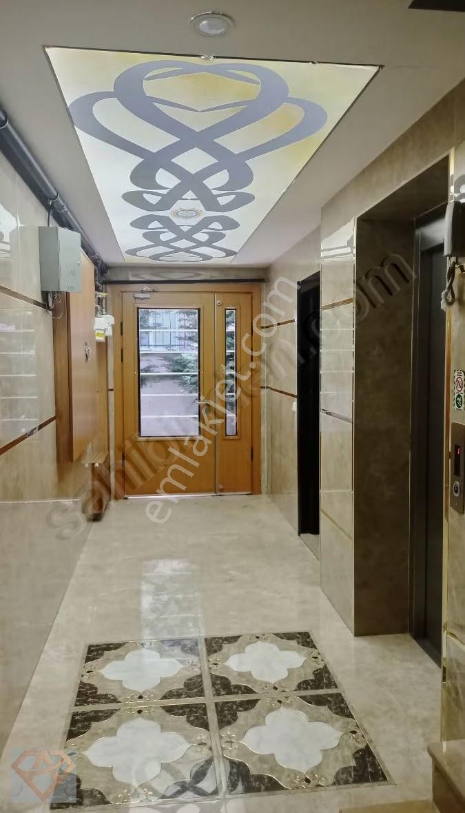 Hasanpaşa Mah De Yatırımlık Ferah 2+1,85m2, Arakat Daire