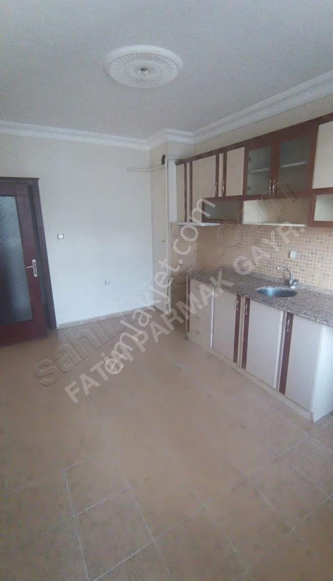 Yazır Mh İstanbul Yolu Üzerinde 5+1 İçerisi Full Yapılı Kiralık - Görsel 6