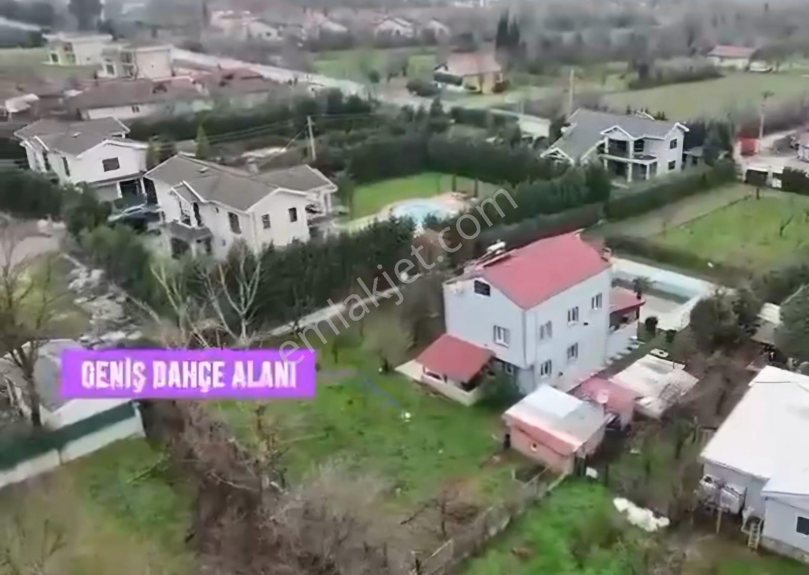 Tarcanlardan Kartepe Suadiyede Yüksek Arsa Değerli Havuzlu Villa - Görsel 13