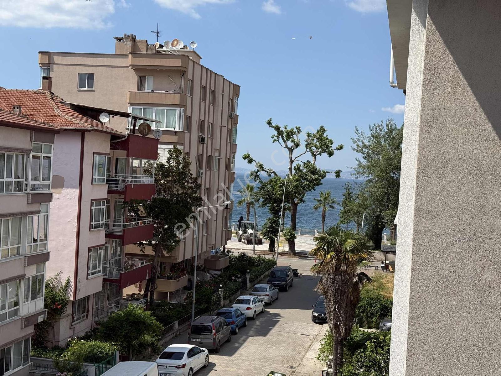 Yalova Merkez Fatih Caddesinde Kiralık Eşyalı 2+1 Arakat Daire - Görsel 18