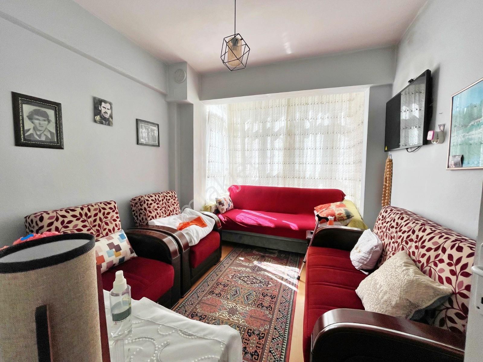 Onmaxtan Akçay'da Denize 80 Mt. Ara Kat 2+1 Eşyalı Satılık Daire - Görsel 7