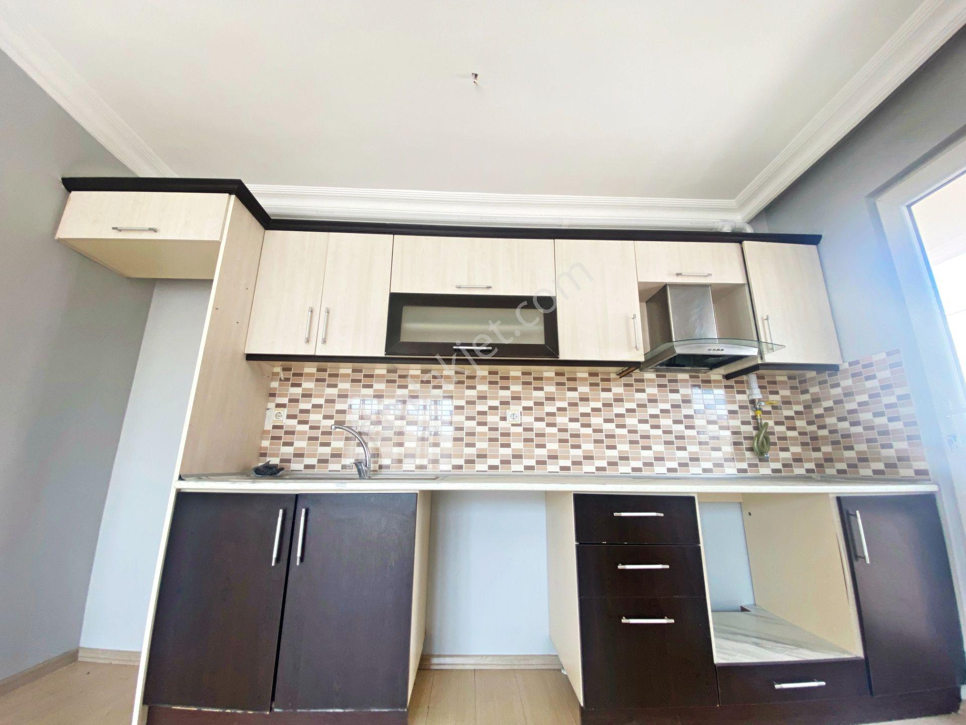 Aktif'ten Altınkum Merkez'de Çift Balkonlu Kiralık 2+1 Daire - Görsel 6