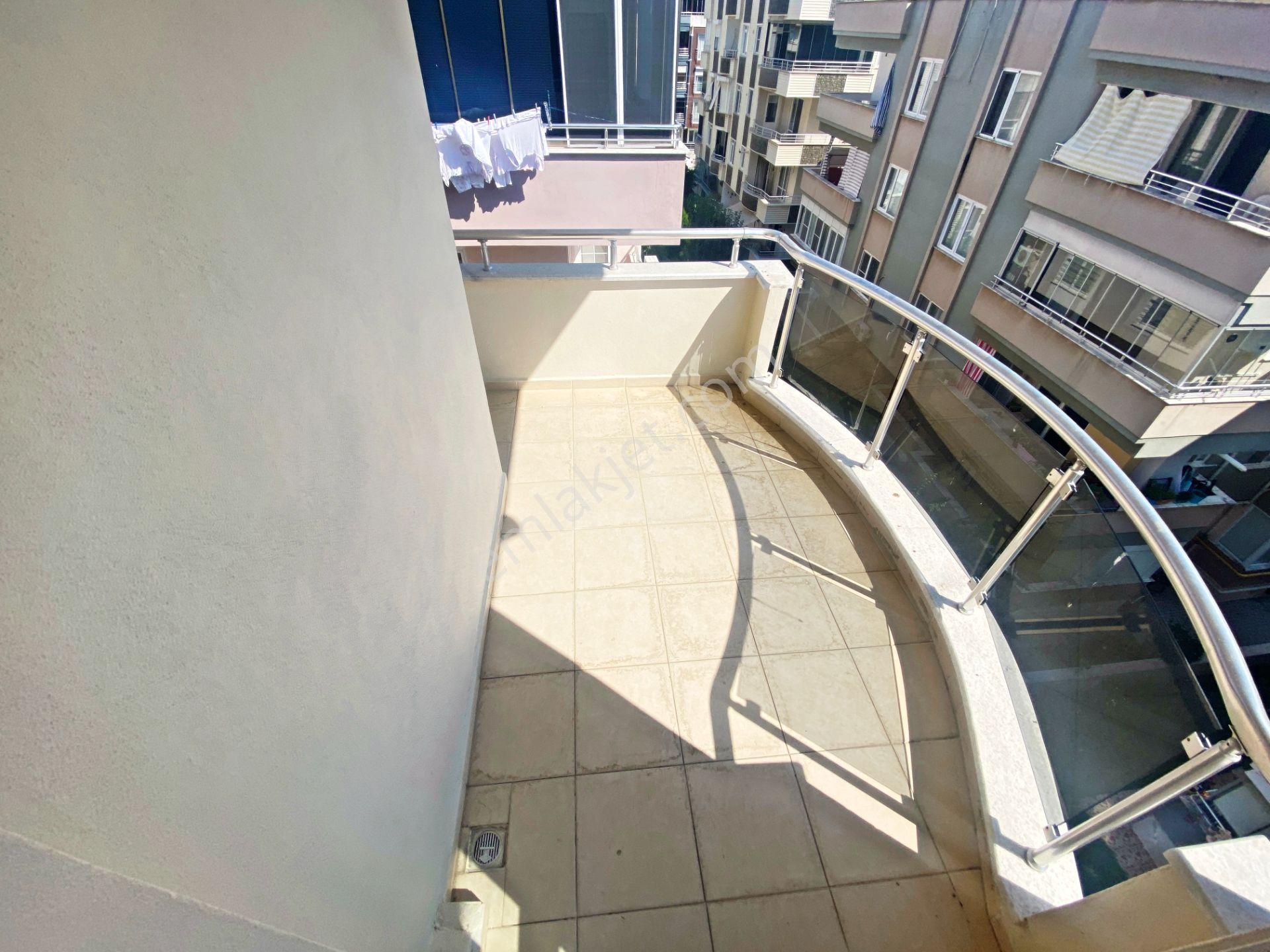 Aktif'ten Altınkum Merkez'de Çift Balkonlu Kiralık 2+1 Daire - Görsel 18
