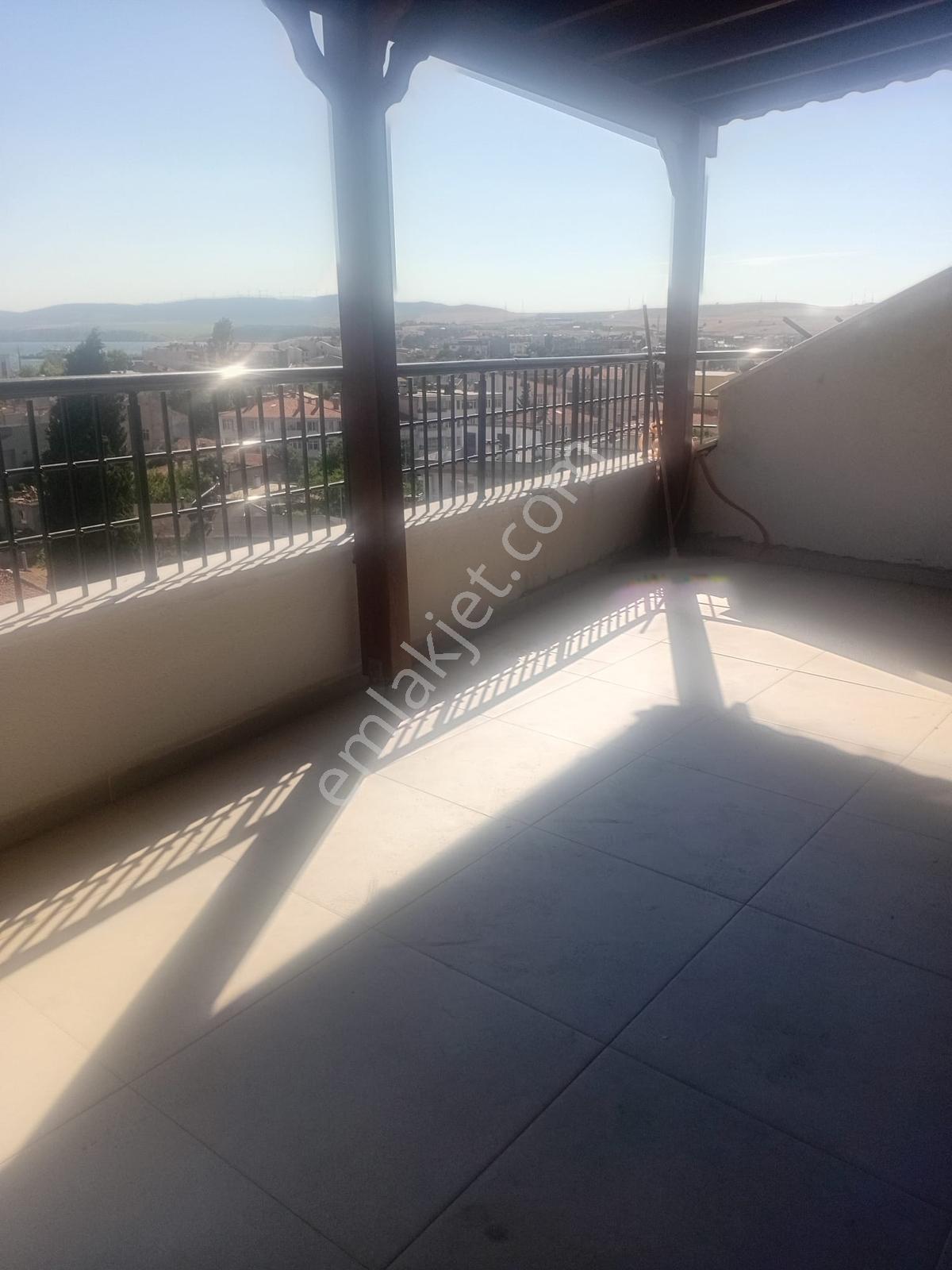 Gelibolu Merkezde Boğaz Ve Köprü Manzaralı Kiralık Dublex Daire - Görsel 17