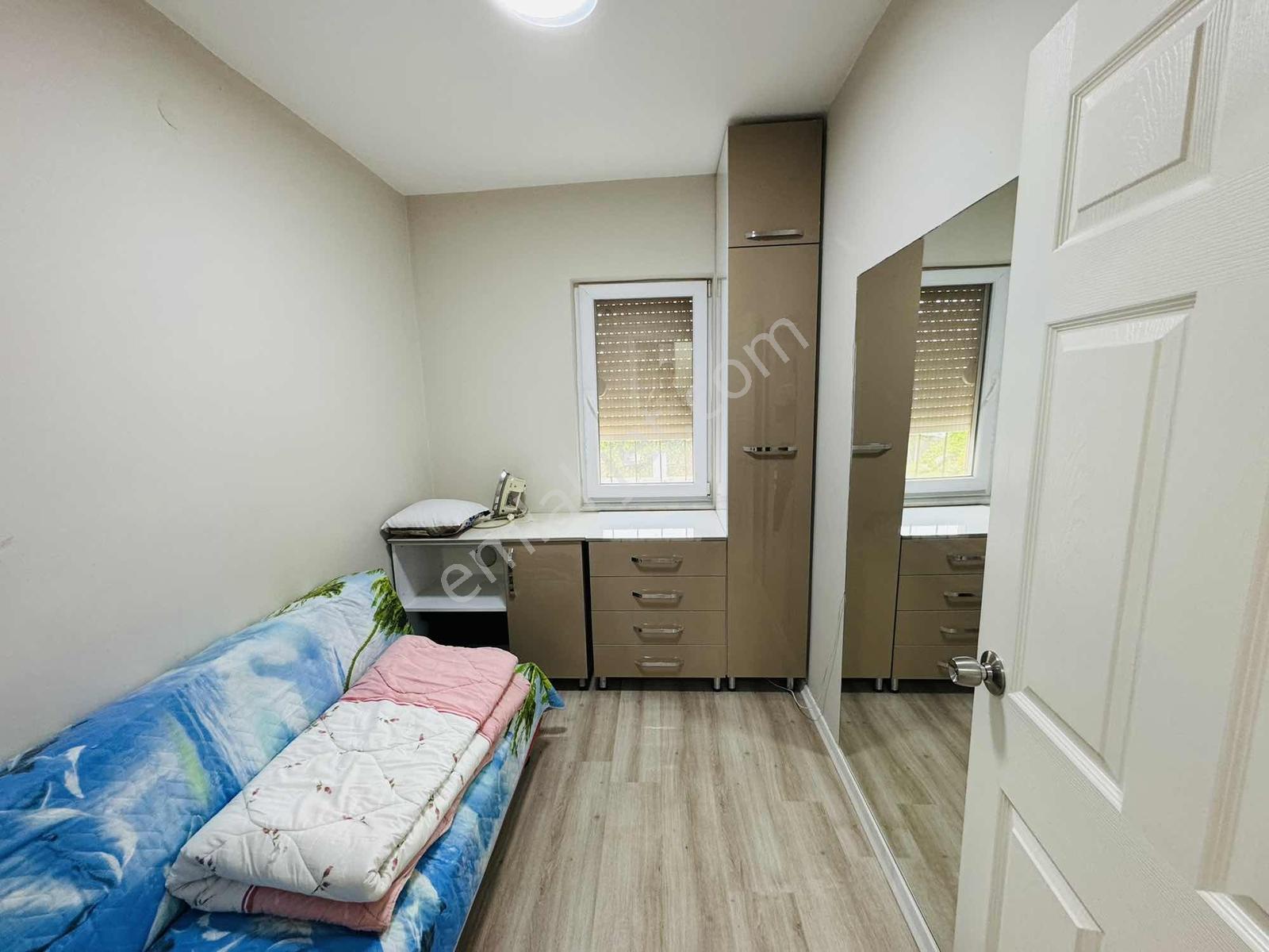 Güzeloba Denize Yakın Site İçi Eşyalı 2+1 Arakat Daire - Görsel 23