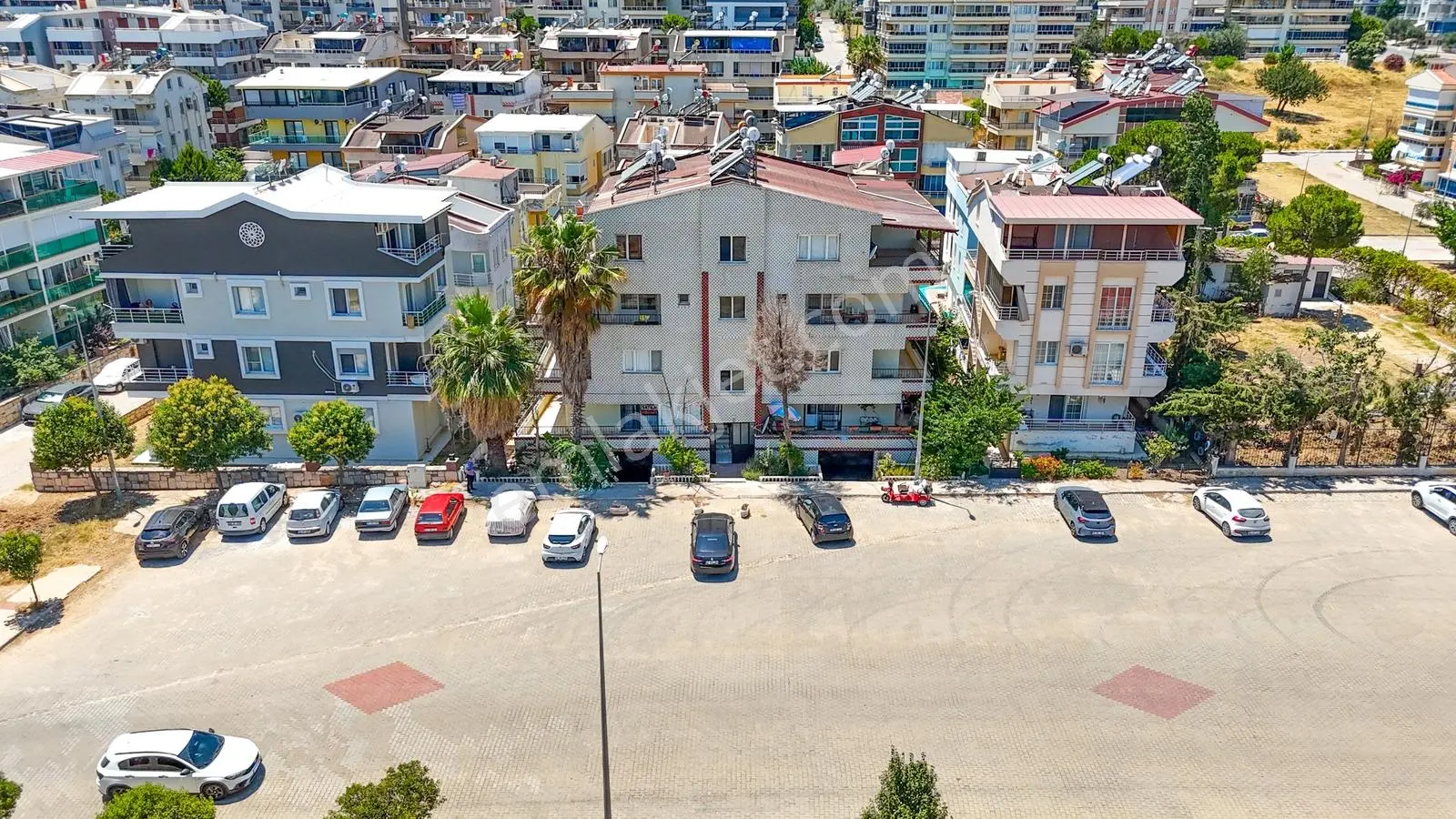 Didim Yeni Mahde 3+1 | 3 Cepheli, Balkonlu, Krediye Uygun Daire - Görsel 3