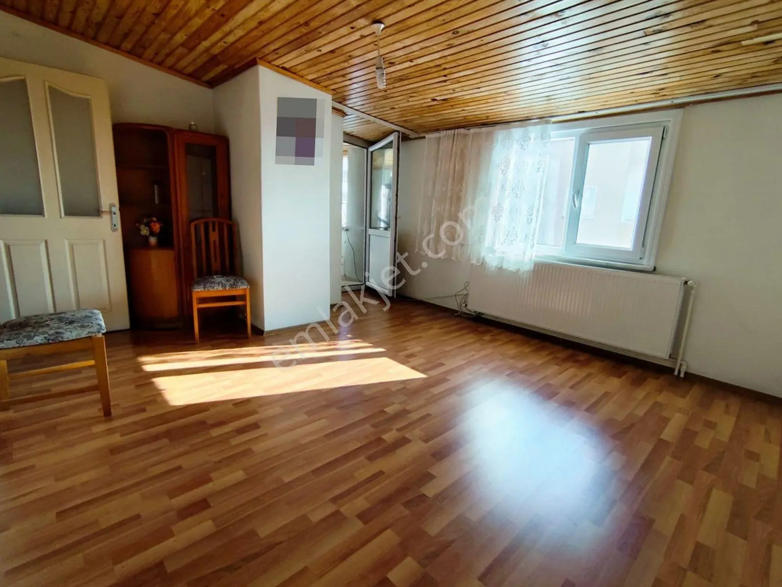 Mertcan Dan Çarşı Mah 33m2 Arsa Paylı Balkonlu 3+1 Çatı Katı Daire