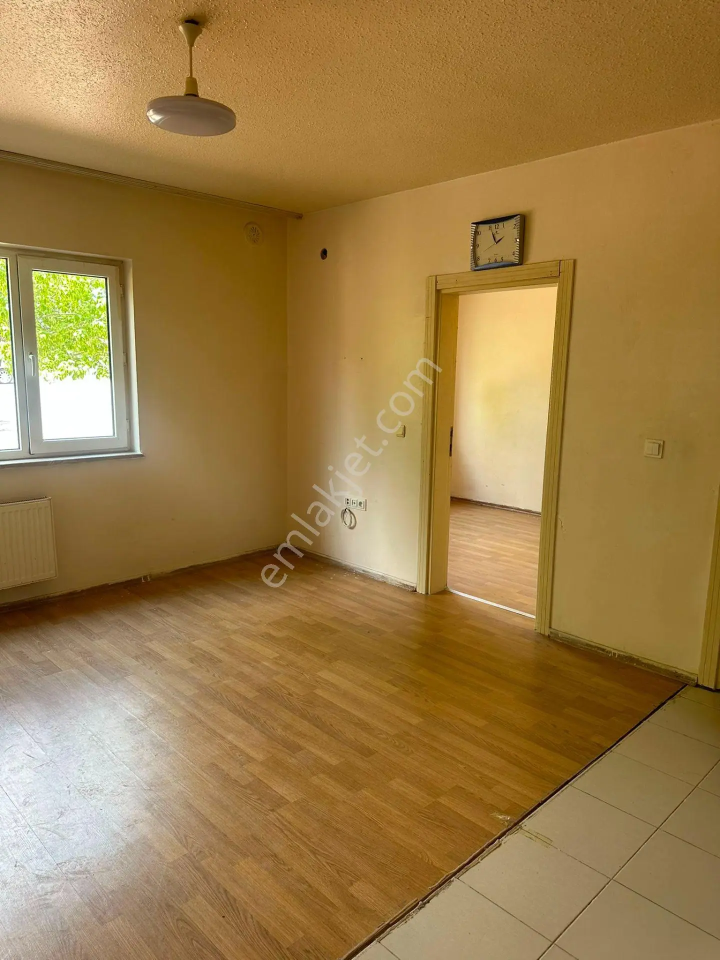 Salih Emlak 'tan Meram Gödene'de Kiralık 1+1 Yüksek Giriş Daire - Görsel 20