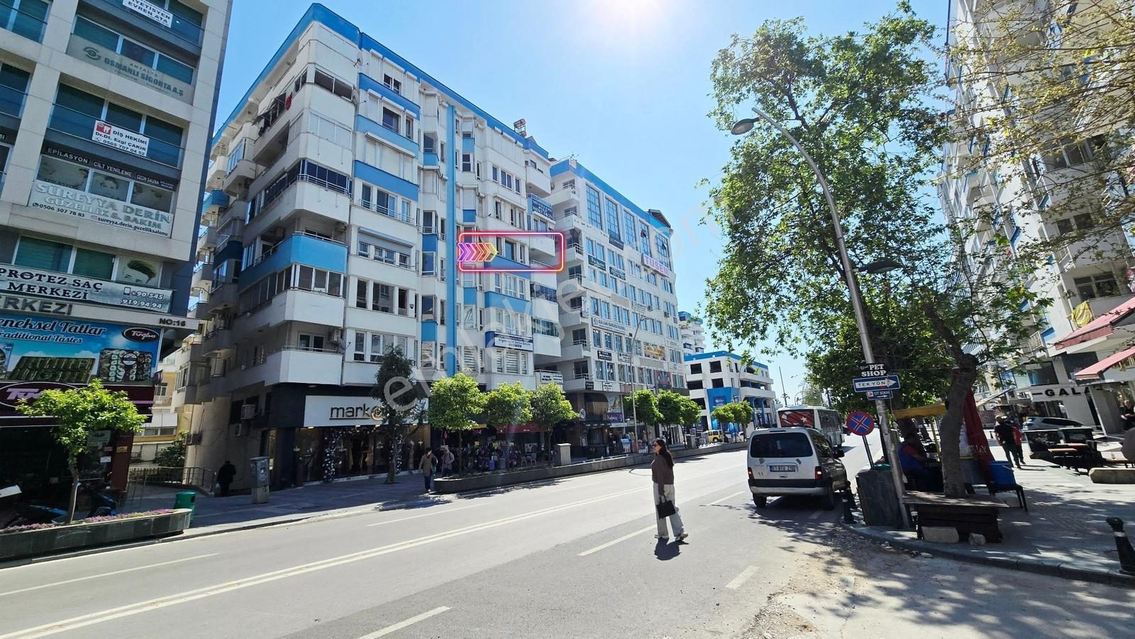 Güllük Cad Üstü, Denize Yürme Mesafe,tadilatlı 3+1 Satılık - Görsel 23