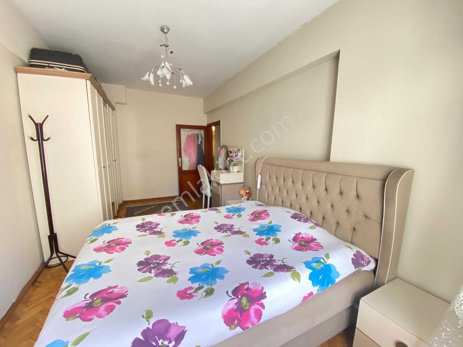Şişli'de Hastane Ve Metrobüse Yürüme Mesafesinde Kiralık 2+1 - Görsel 24
