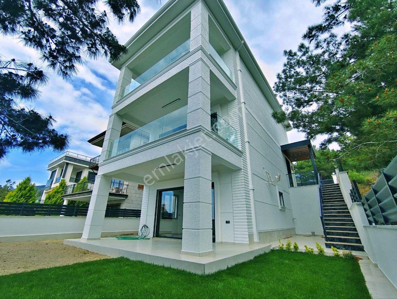 Uytundan Gürede Full Panoramik Deniz Manzaralı Müstakil 4+1villa - Görsel 10