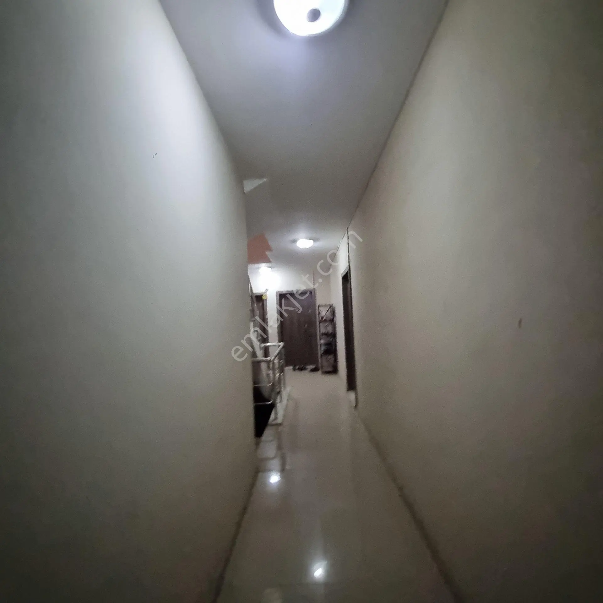 Sümer Mah.'de Kampüse 400 Mt Mesafede Eşyalı 1+1 Kiralık Daire - Görsel 3