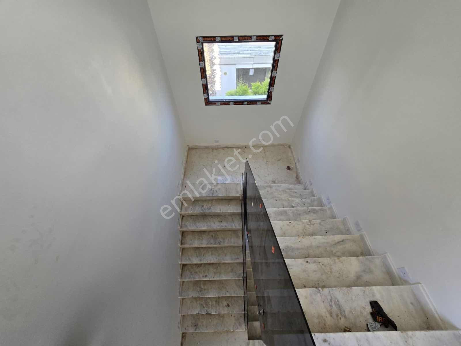 New Formdan Satılık Prestijli 5+1 Müstakil Villa - Görsel 5