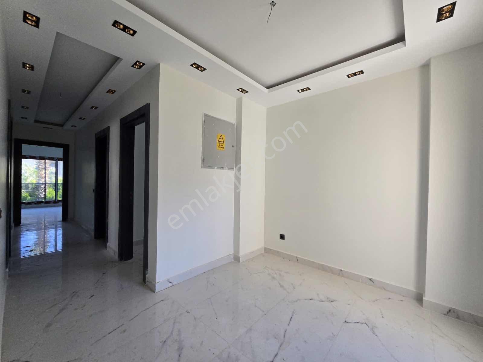 New Formdan Satılık Prestijli 5+1 Müstakil Villa - Görsel 15