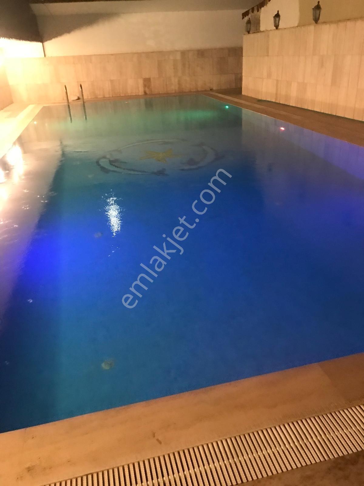 Kuşadasında Satılık Havuzlu Uygun Fiyatlı 5+1 Villa - Görsel 14