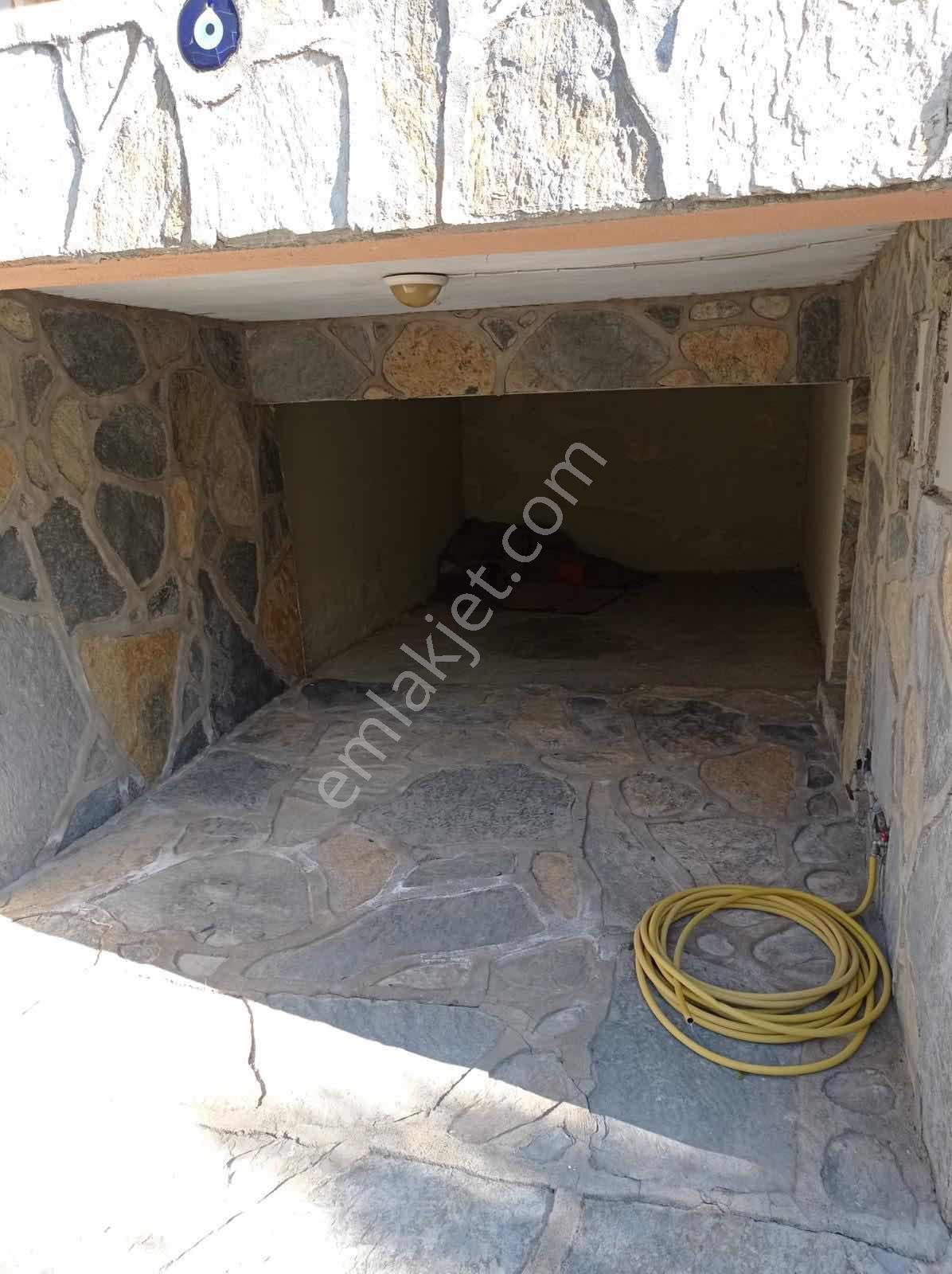Kuşadasında Satılık Havuzlu Uygun Fiyatlı 5+1 Villa - Görsel 11