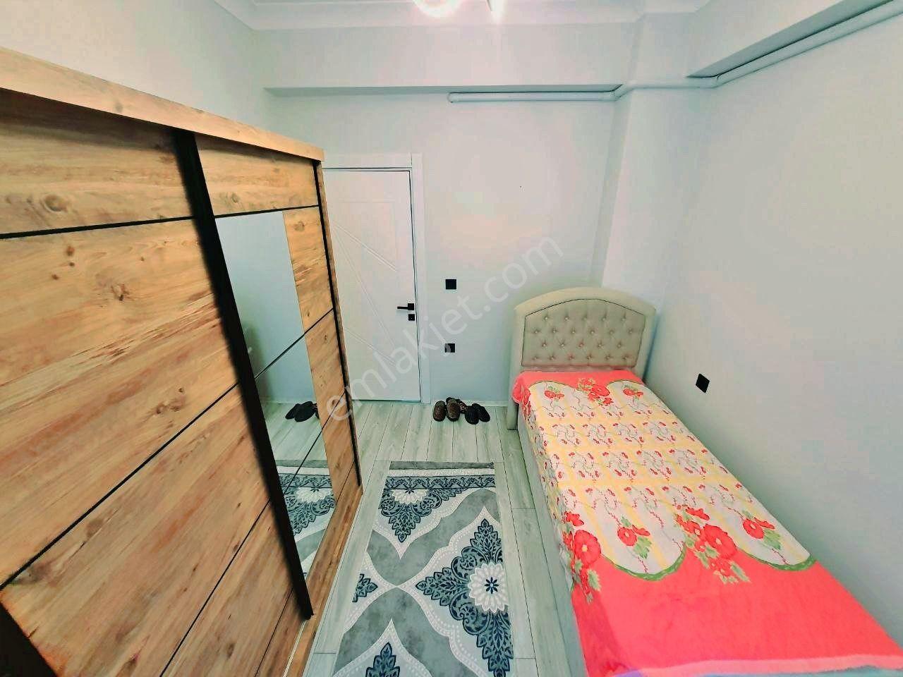 Uytundan Kadıköyde Kapalı Otoparklı Doğalgazlı Mustakil Gibi 1+1 - Görsel 19