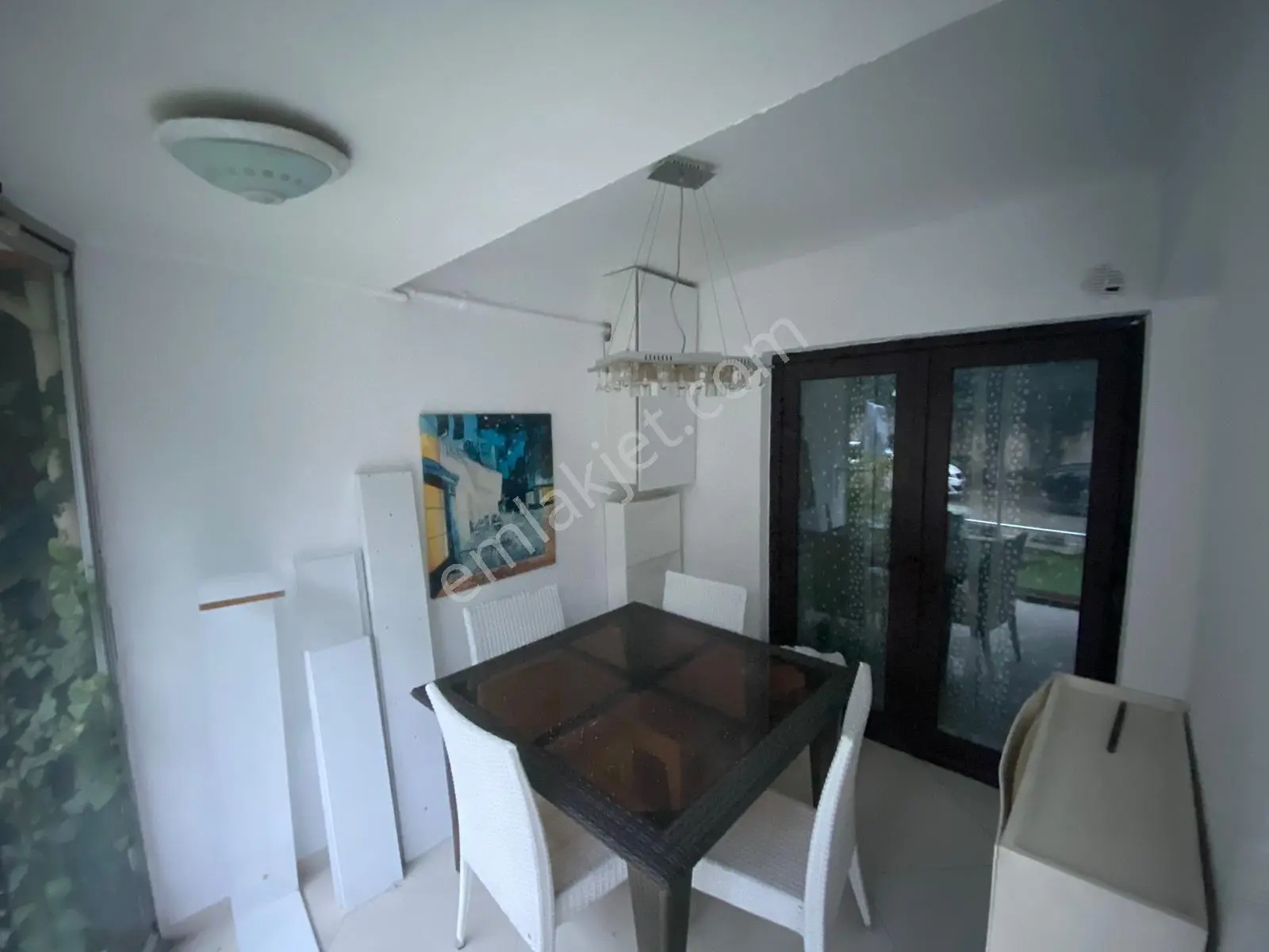 Göztepe Mah. Oluşum Sitesinde Yerden Isıtma Ebeveyn Banyolu Satılık 4+1 Villa - Görsel 5