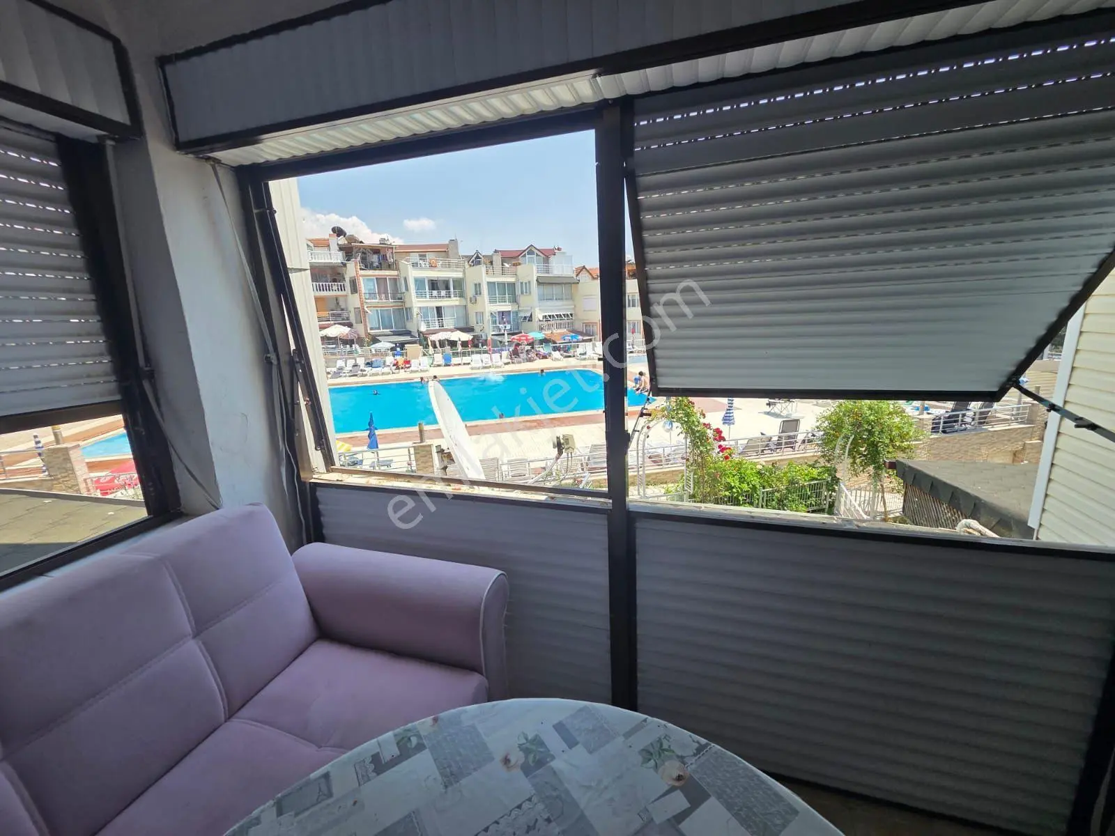 Çorlu Yenice'de Havuz Manzaralı 1+1 Satılık Yazlık - Görsel 4