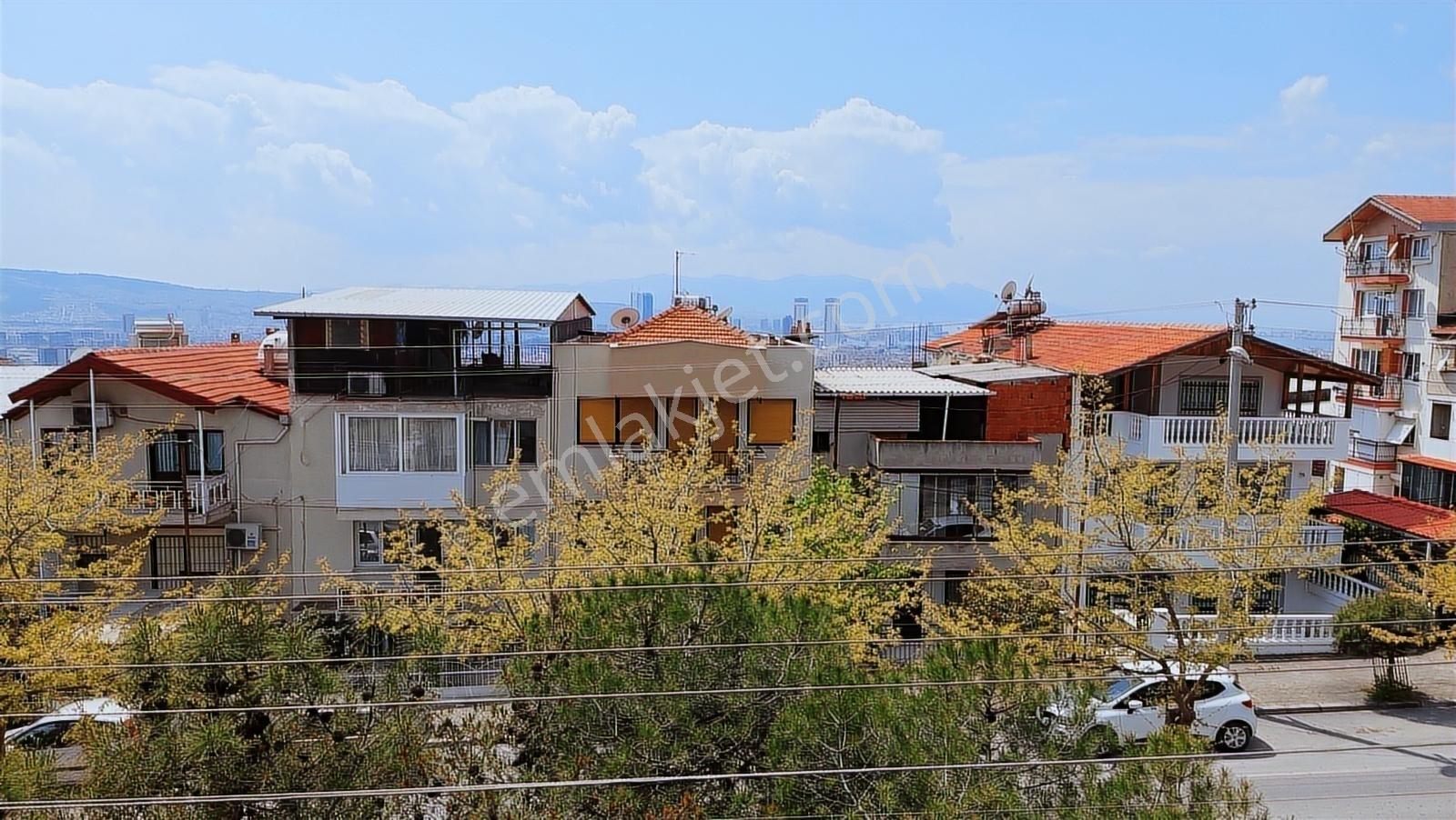 İzmir Bornova Satılık 3+1 Müstakil Bahçeli Ev - Görsel 16