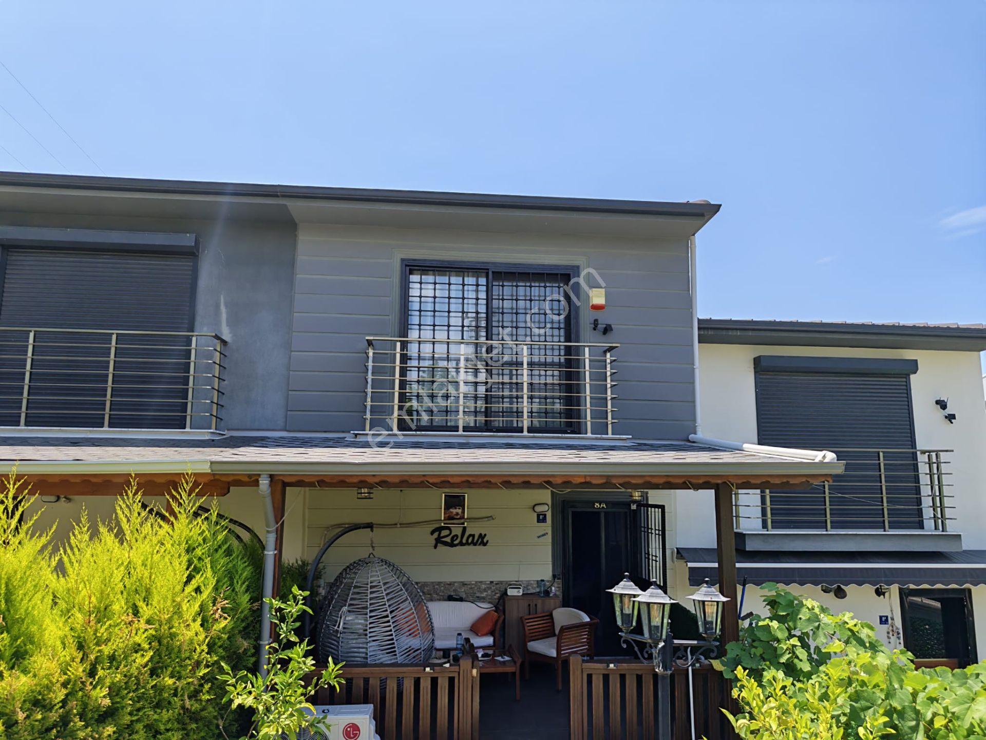 Kuşadası Soğucakta Çok Bakımlı Villa - Görsel 23