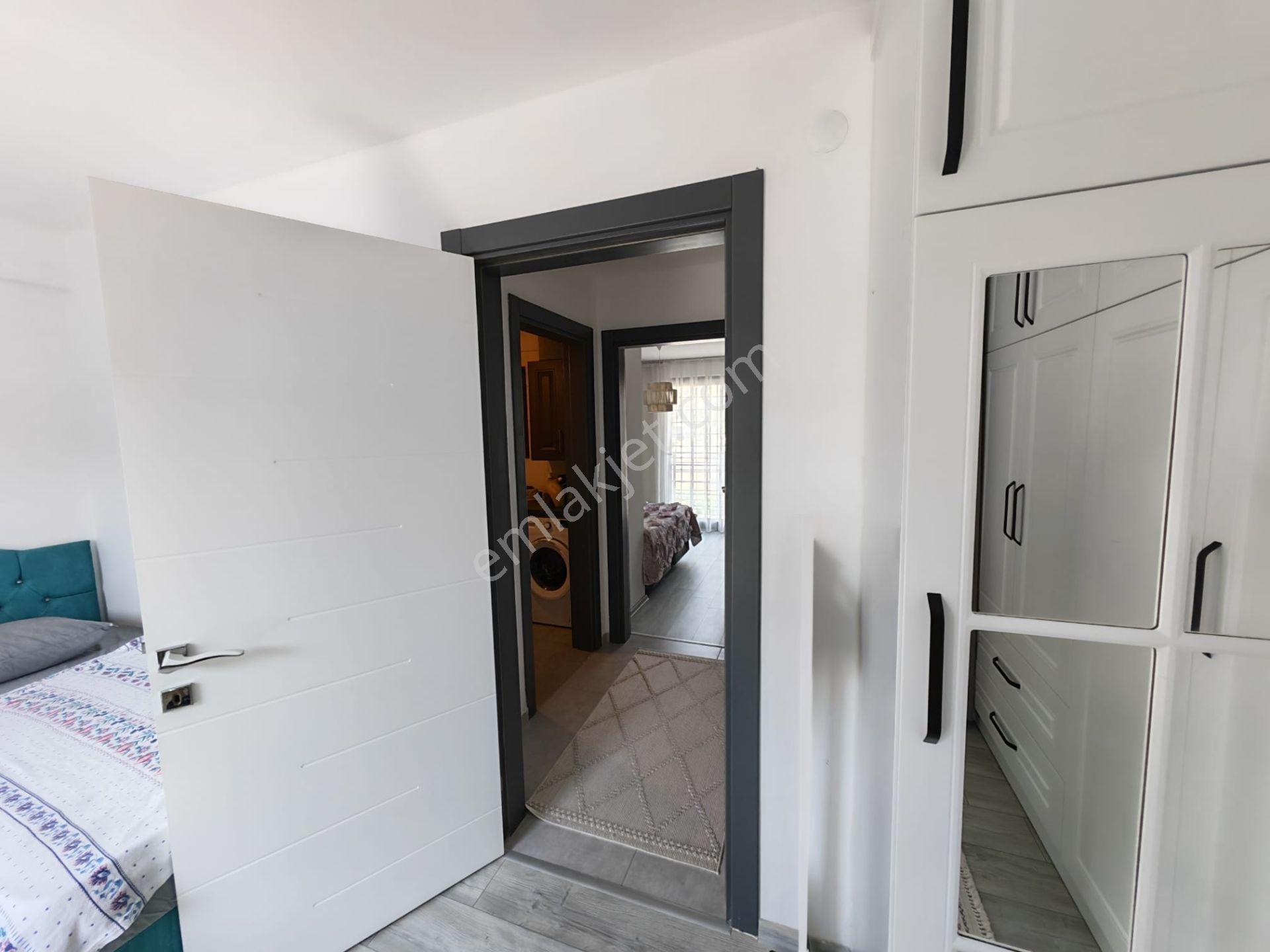 Kuşadası Soğucakta Çok Bakımlı Villa - Görsel 14