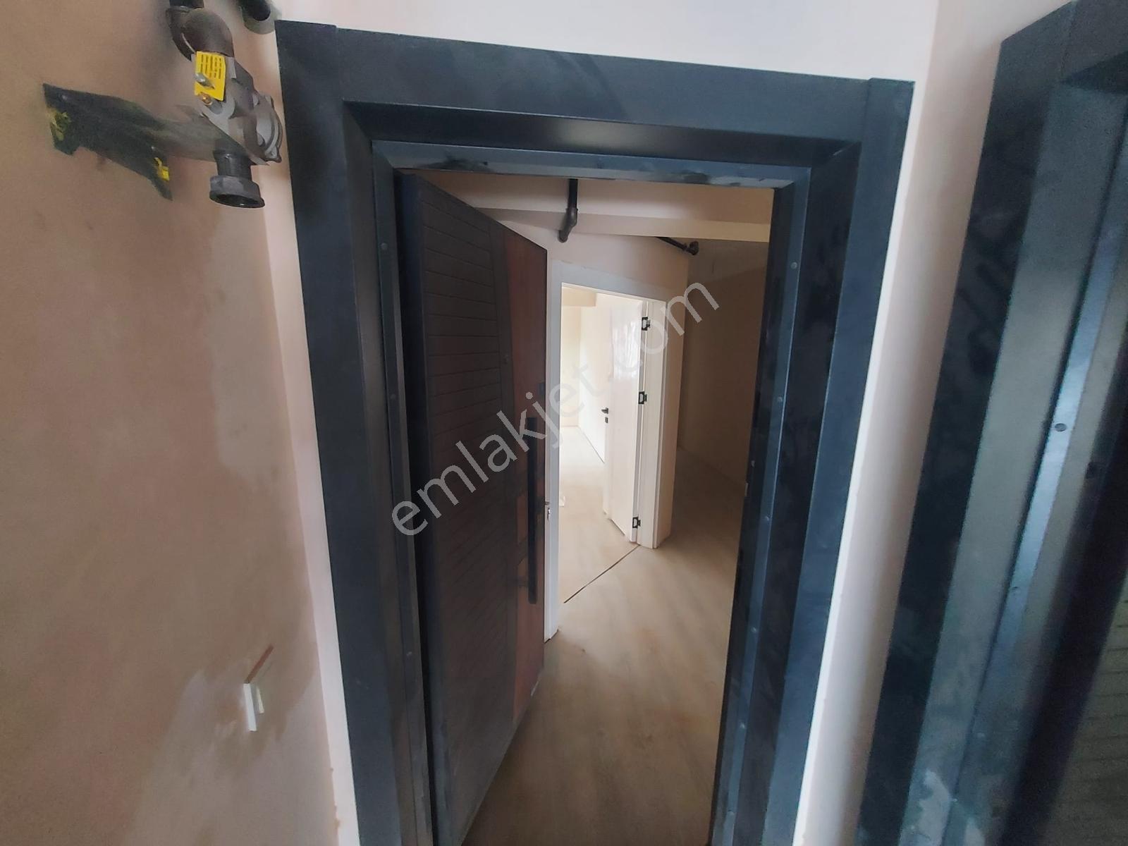 Bayraklı Alpaslan Da Kat Ve Daire Seçenekli Satılık Daireler !!! - Görsel 26
