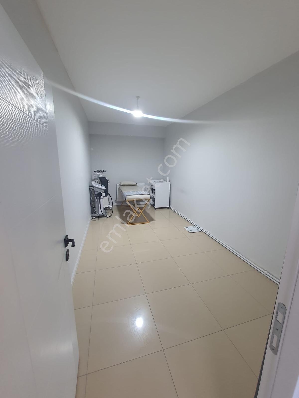 8- Şeker Gayrimenkul Yeni Mah. 400 M2 Devren Kiralık İşyeri - Görsel 7