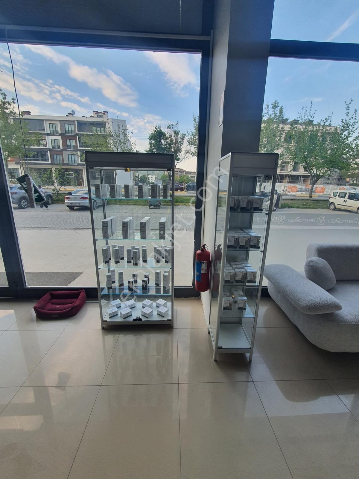 8- Şeker Gayrimenkul Yeni Mah. 400 M2 Devren Kiralık İşyeri - Görsel 30