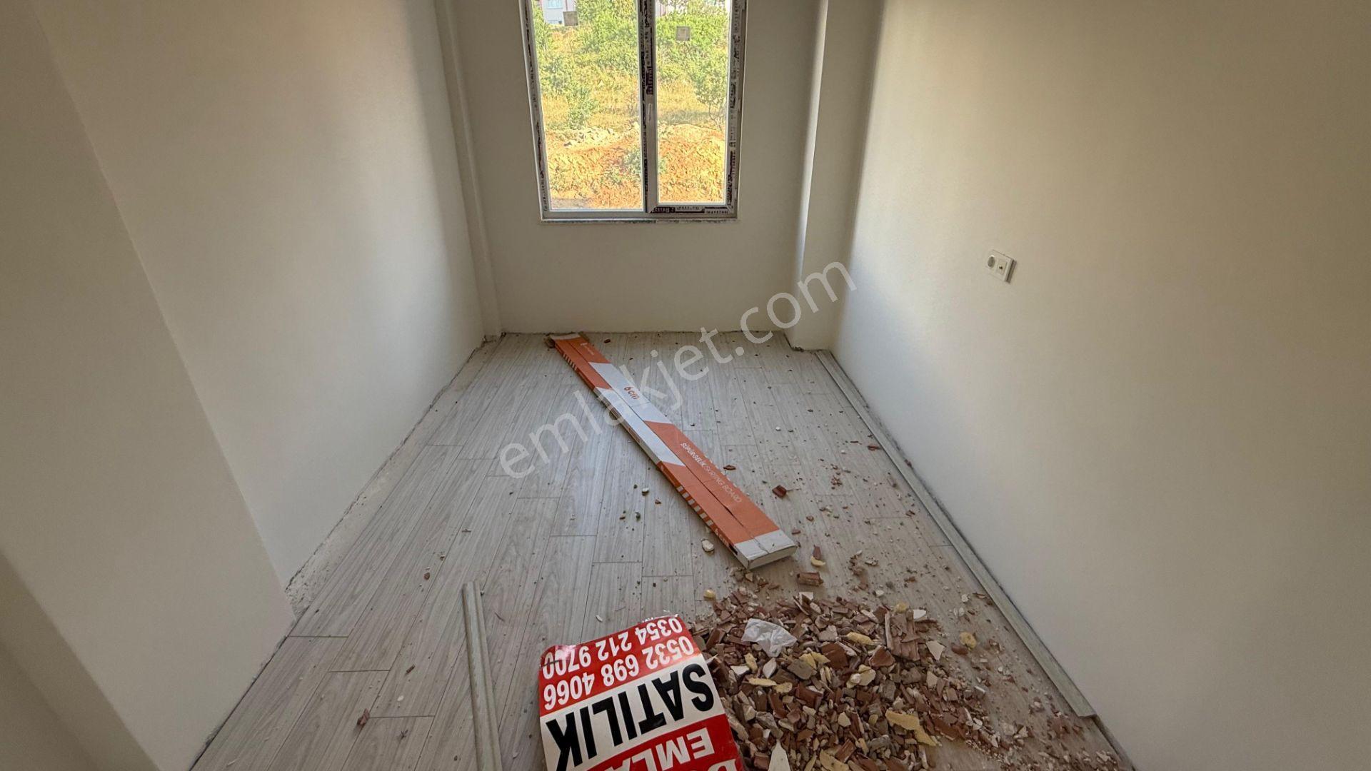 Sanayi Sitesi Üzerinde 2+1 Satılık Daire---burcu Emlaktan--- - Görsel 5