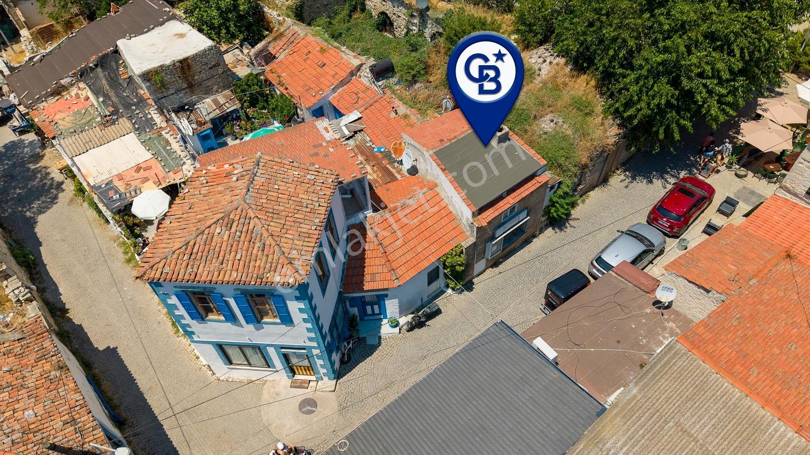 Yenifoça'nın En İşlek Caddesinde Dükkan - Görsel 16
