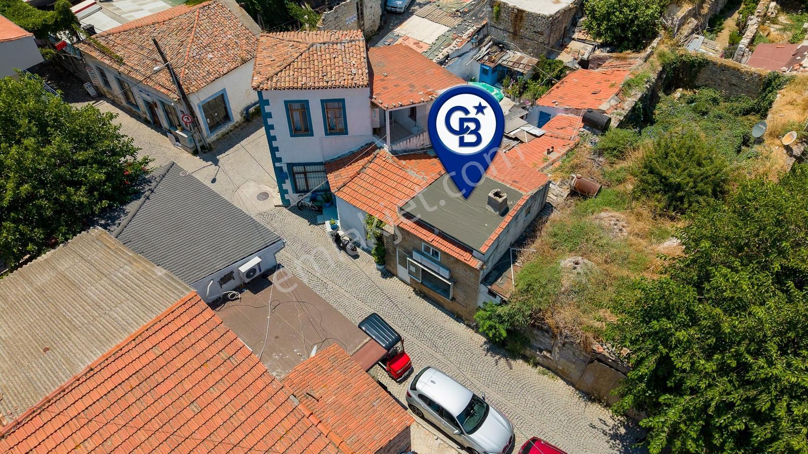 Yenifoça'nın En İşlek Caddesinde Dükkan - Görsel 14