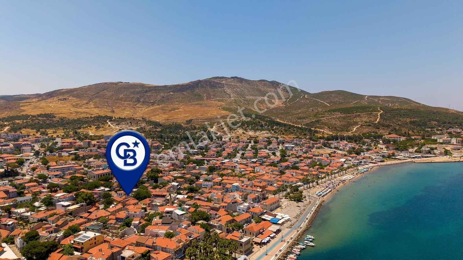Yenifoça'nın En İşlek Caddesinde Dükkan - Görsel 30