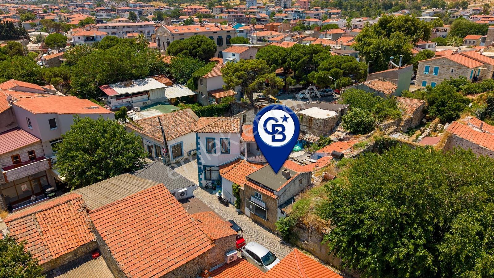 Yenifoça'nın En İşlek Caddesinde Dükkan - Görsel 25