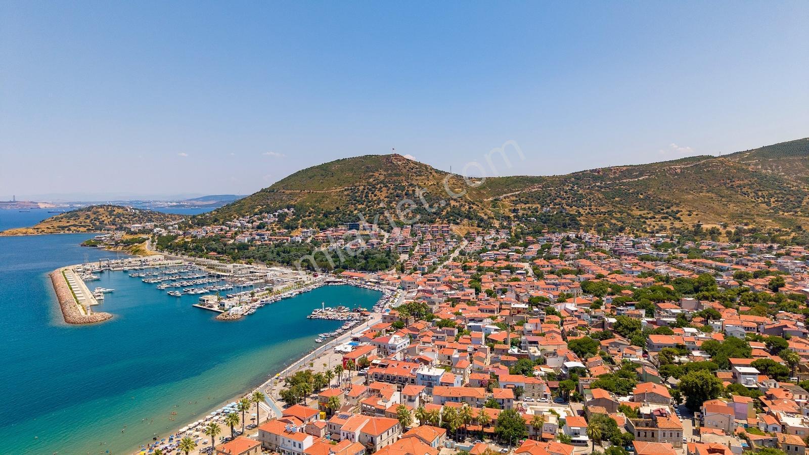 Yenifoça'nın En İşlek Caddesinde Dükkan - Görsel 29