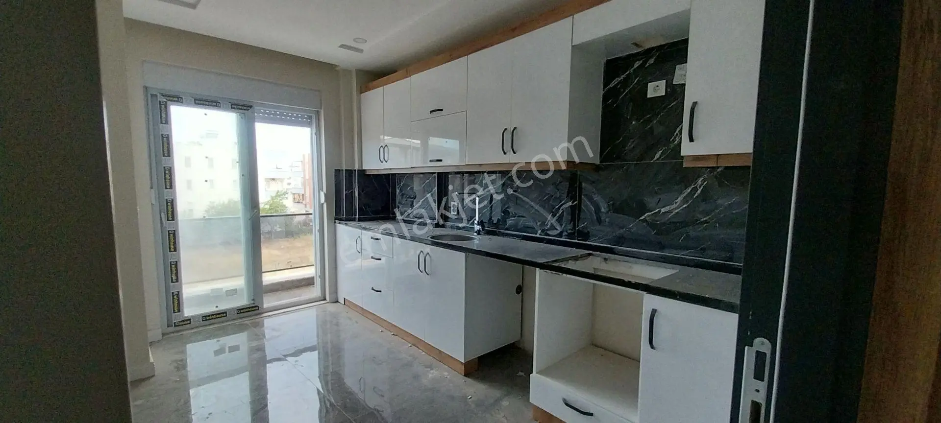 Krediye Uygun 2+1geniş Lüx Daire