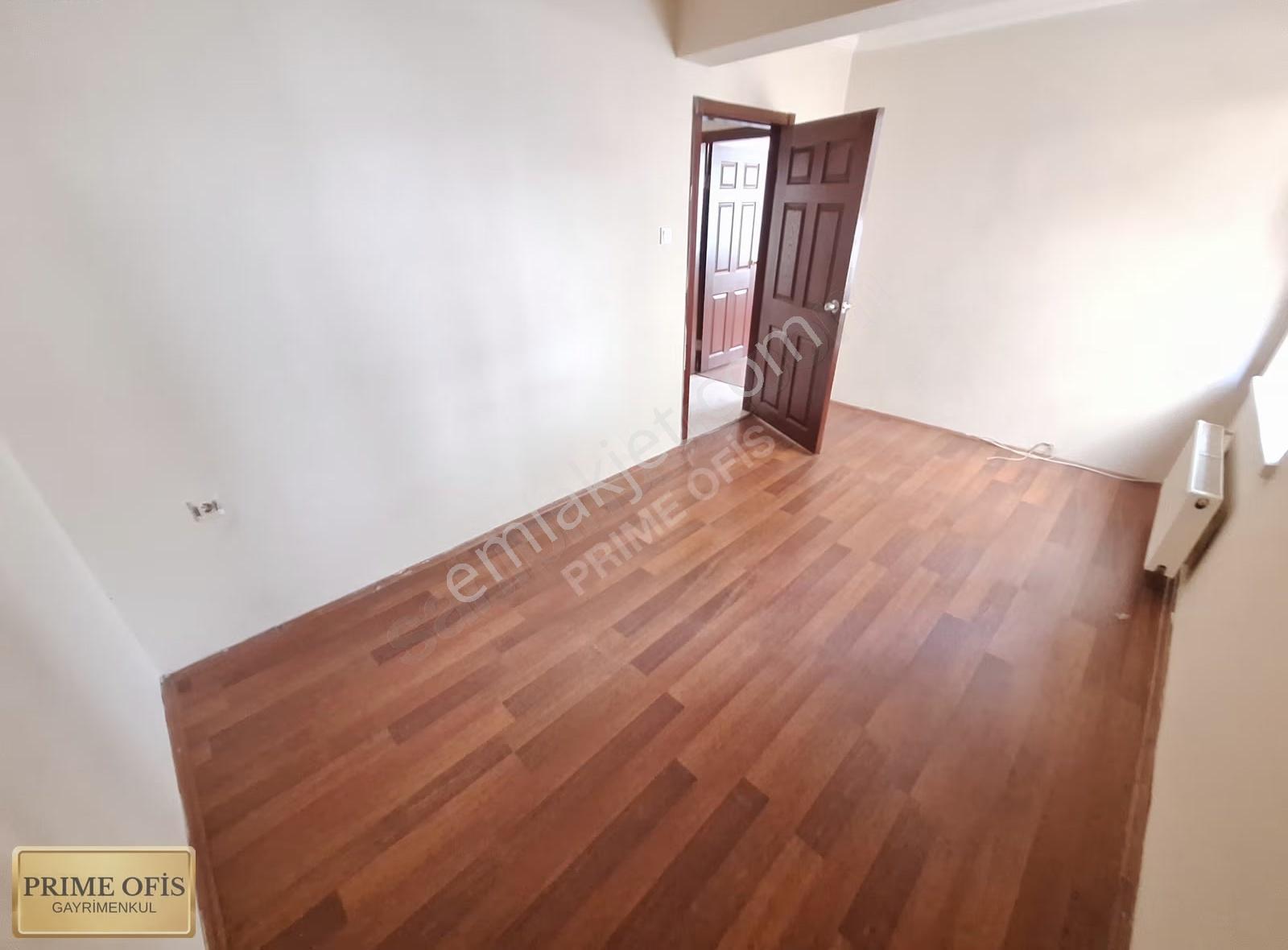 Gata Ve Keçiören Metro Yakını Teras Balkonlu Kiralık 2+1 Daire - Görsel 9