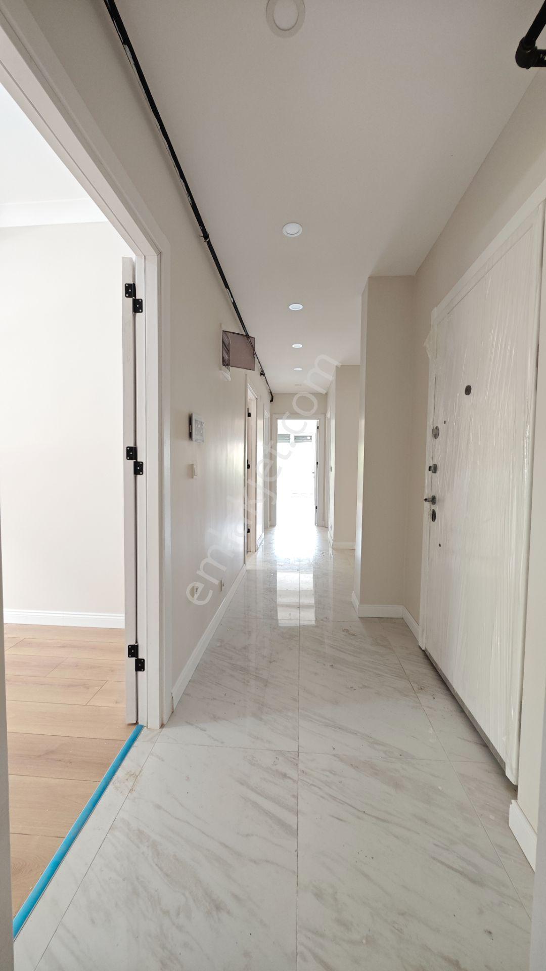 Bahçelievlerde 0 Binada 110 M2 3+1 Ebeveyn Banyolu Daire - Görsel 8
