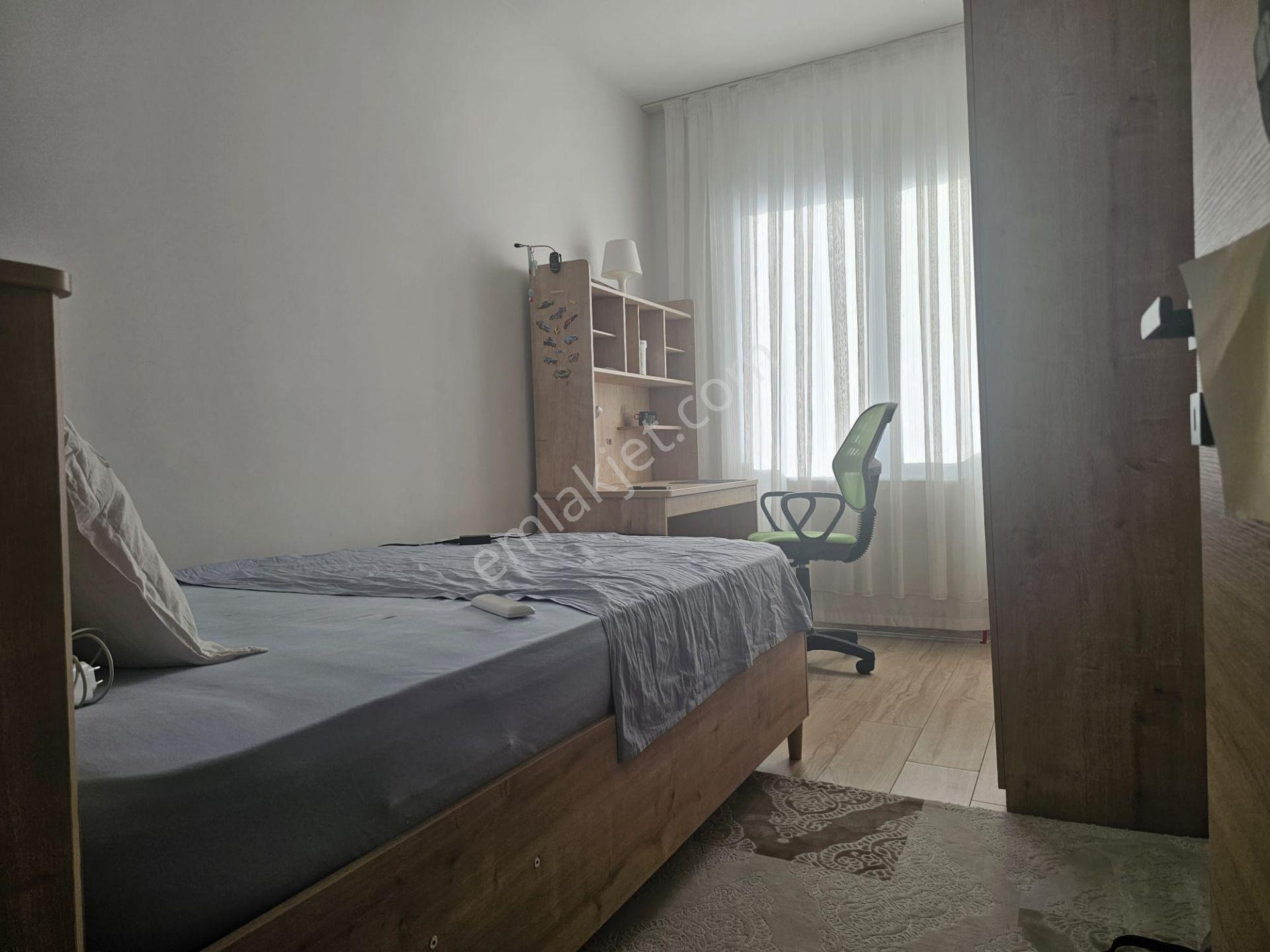 Milasta Kiralık Daire Yüzme Havuzlu 3+1 Lüx Sitede Oto Parklı - Görsel 29