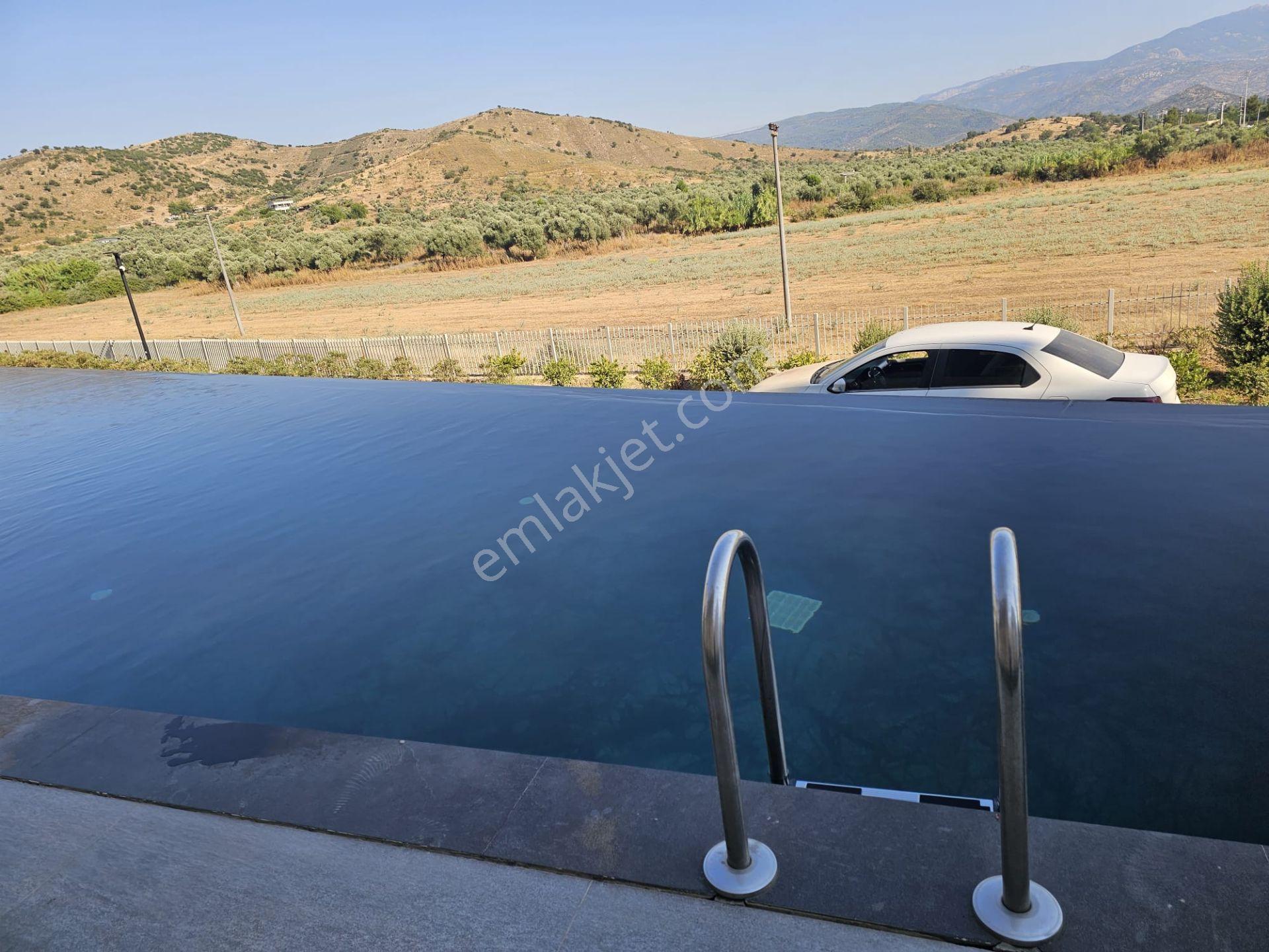 Milasta Kiralık Daire Yüzme Havuzlu 3+1 Lüx Sitede Oto Parklı - Görsel 17